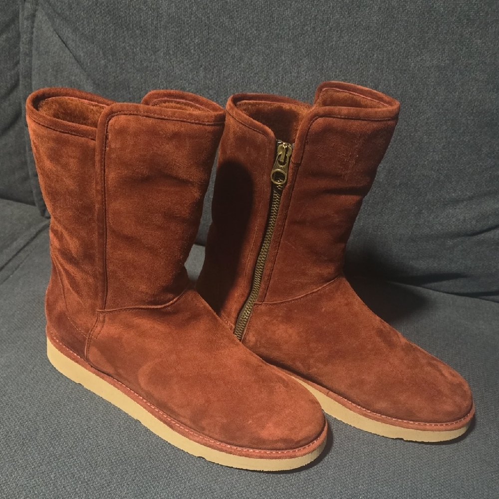UGG dark rust side zip suede boots-Size 9